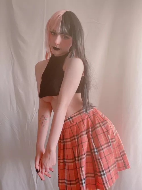 Any love for a cute emo girl? [OC] by Tulpina