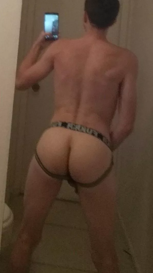 Any love for a twink ass posted by usssebastian