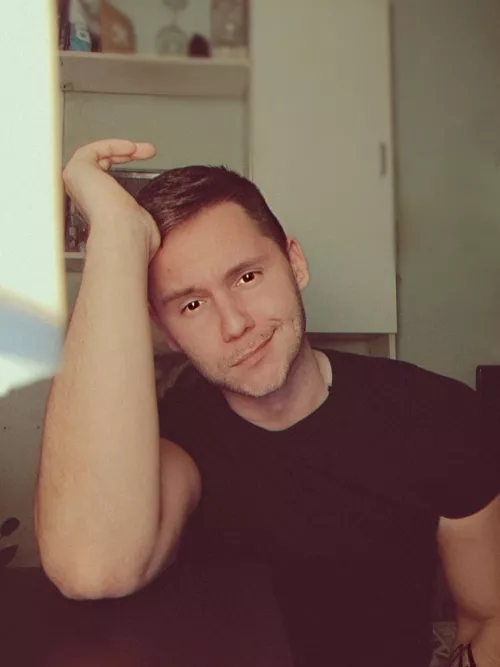 any movie recommendations for tonight ? 🤗🎬 by erkson99