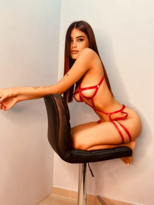 Any older men here would cum inside 18 year old babygirl? by LuisaMejia