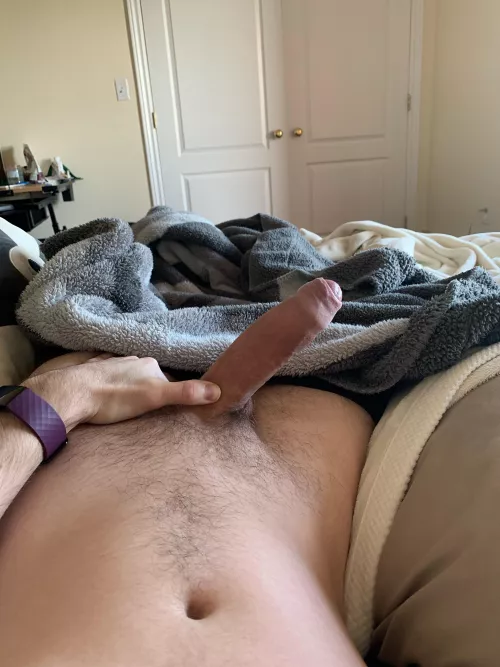 Any PC gamers ? I have another game for us to ply, msg me see what happens by GoldenSelect