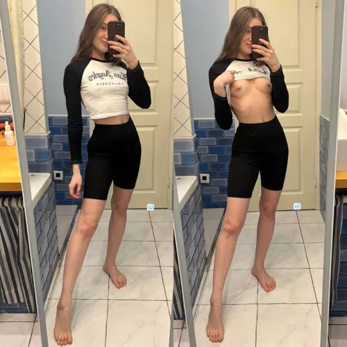 Any small boobs lovers awake? This one’s for you 🥰 by elfie_cutie