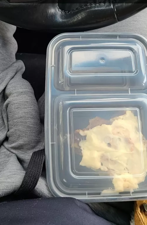 anybody hungry? by justherefor_fun187