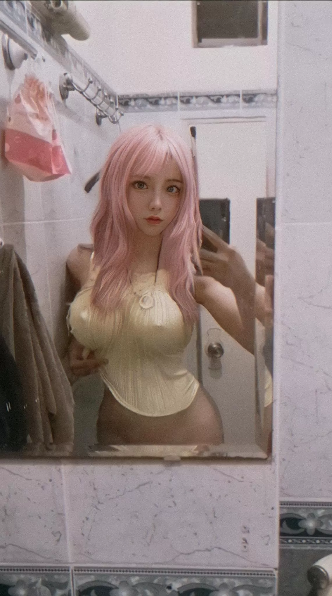 Anybody knows her?? posted by johnryan454