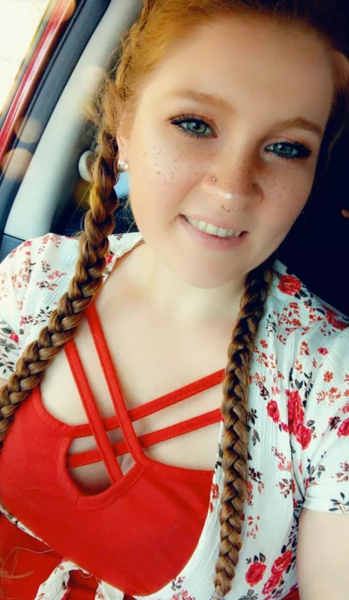 anybody wanna text my wife ? by random69s