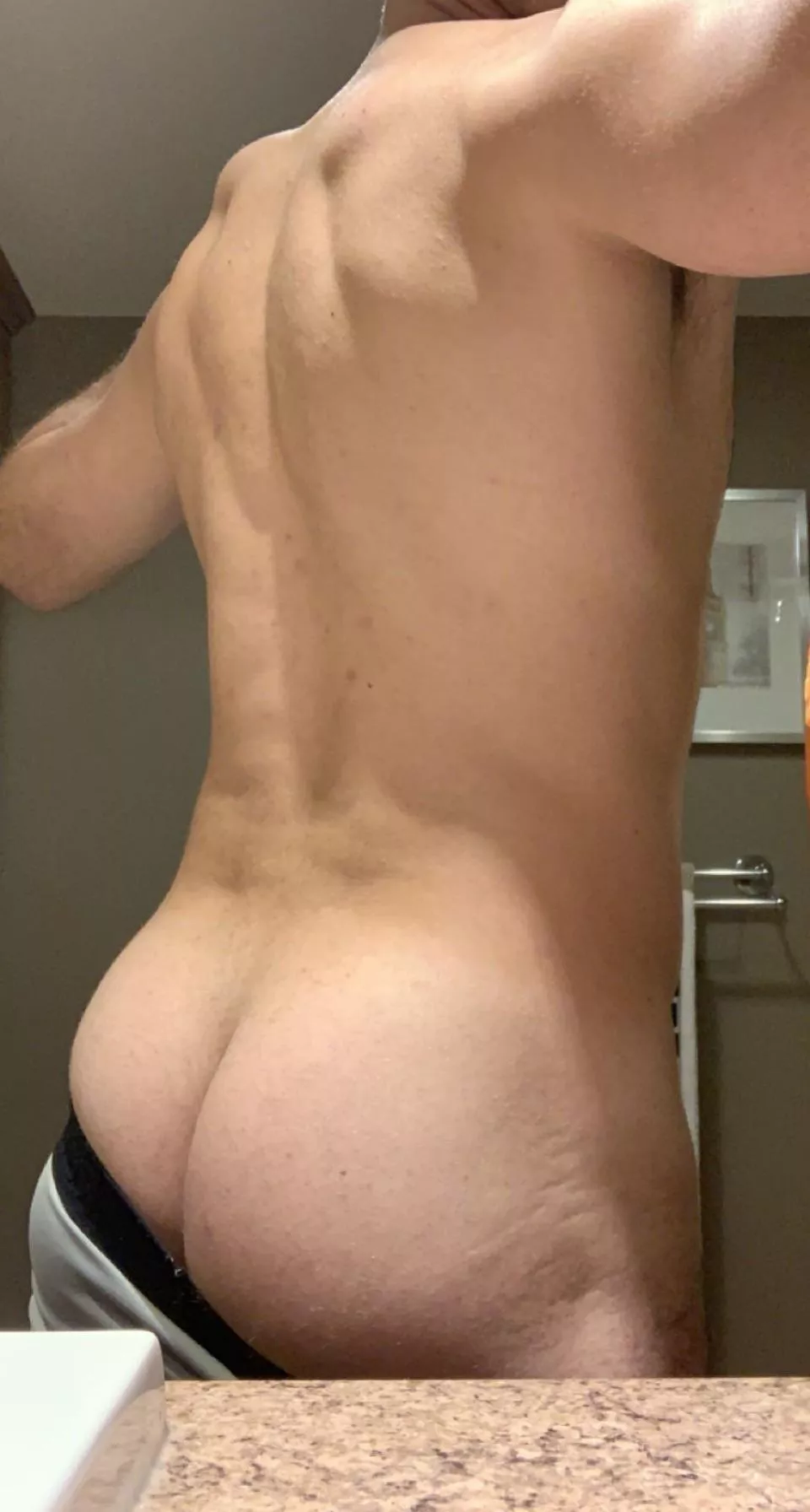 Anyone appreciate a nice ripe peach? posted by Flashy-Usual-7228