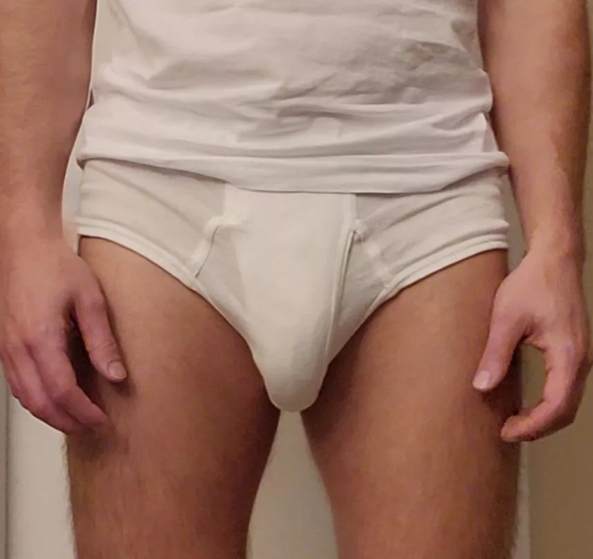 Anyone else sleep in their tighty whities? posted by kyfeave25