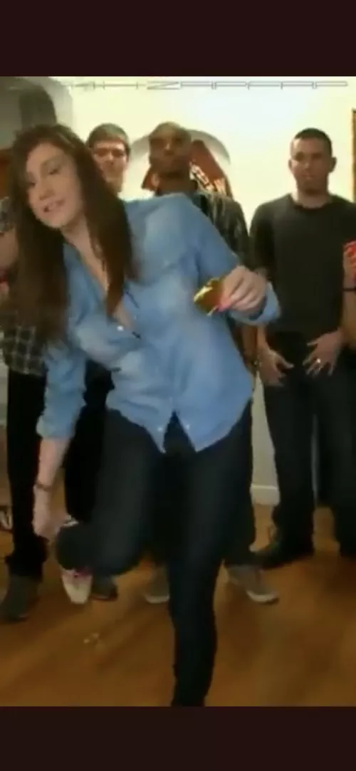 Anyone got the full video or at least her name? by neergsacul