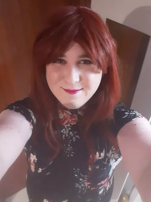 anyone hiring for a sissy office gurl? by sydneydommecd