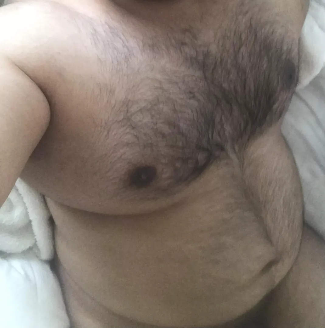 Anyone in toronto? Into mutual play posted by Affectionate_Mail_34
