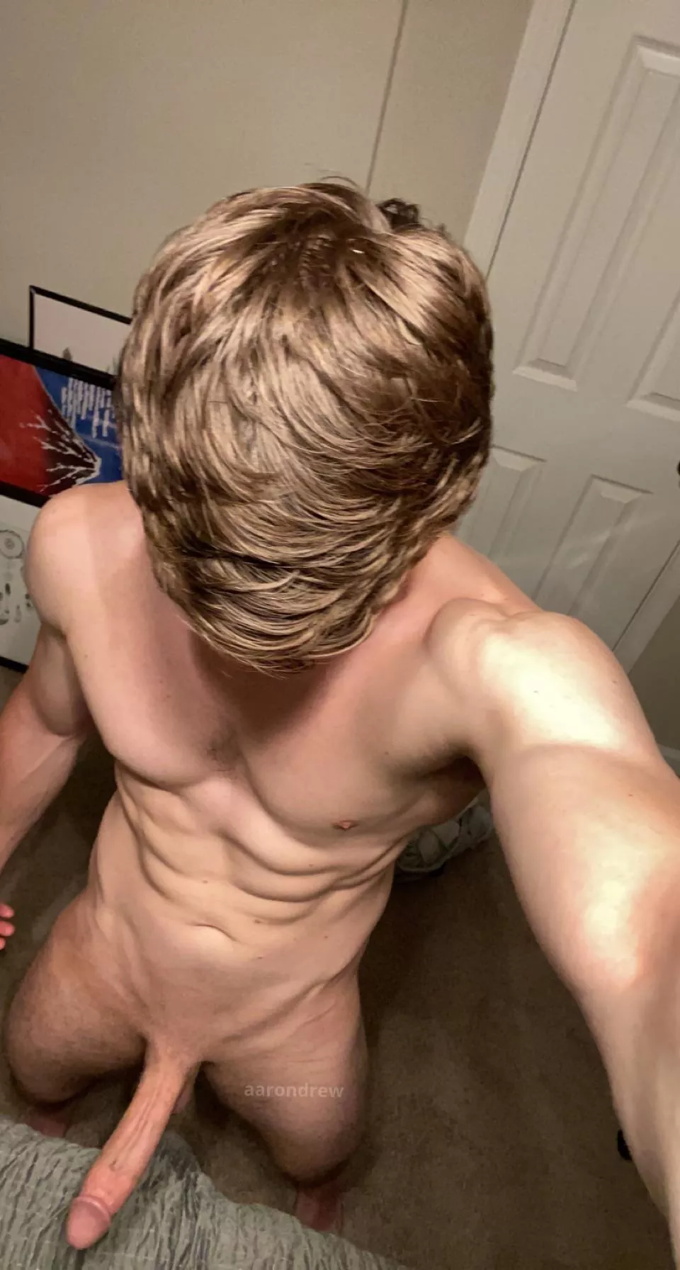 Anyone interested in a roommate/fuck buddy situation? [25] posted by aarondrewOF