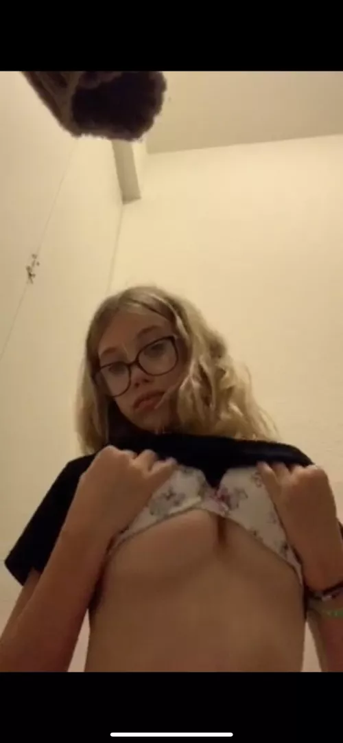 Anyone know? by Cripato