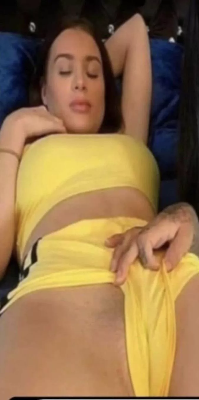 anyone know her name? posted by neergsacul