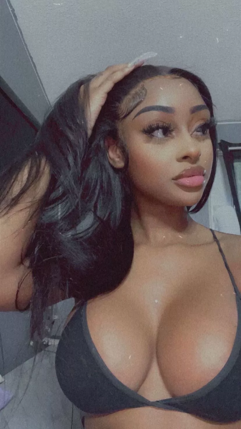 anyone know who she is? her Instagram or Twitter? posted by 4thburner483618