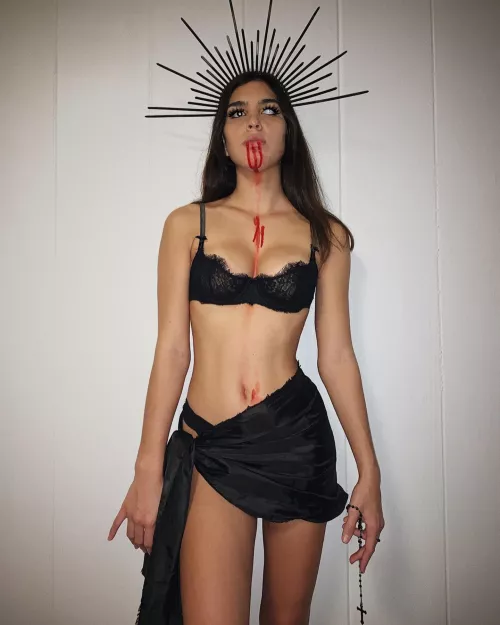 Anyone know who she's supposed to be? by siimple_code