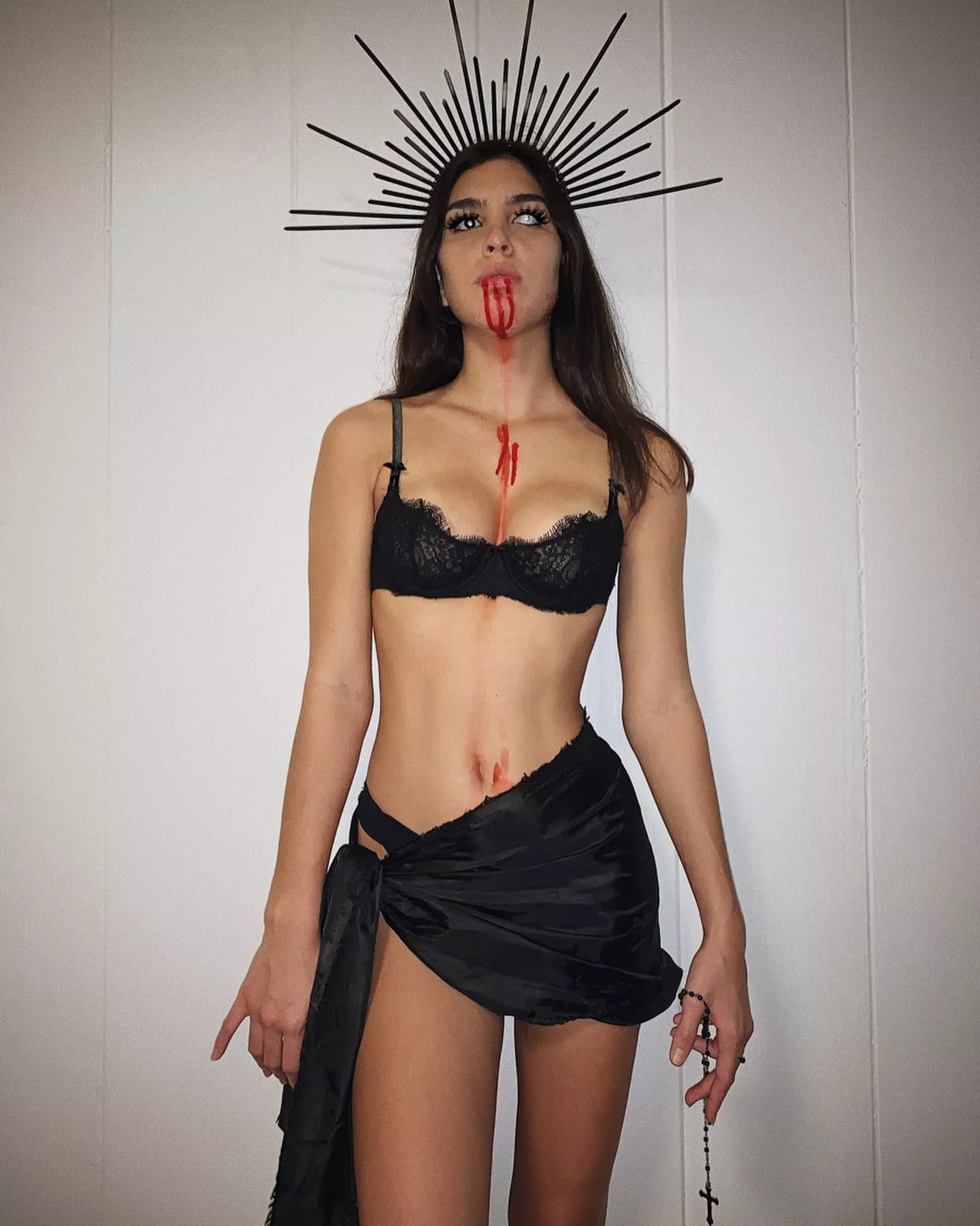 Anyone know who she's supposed to be? posted by siimple_code