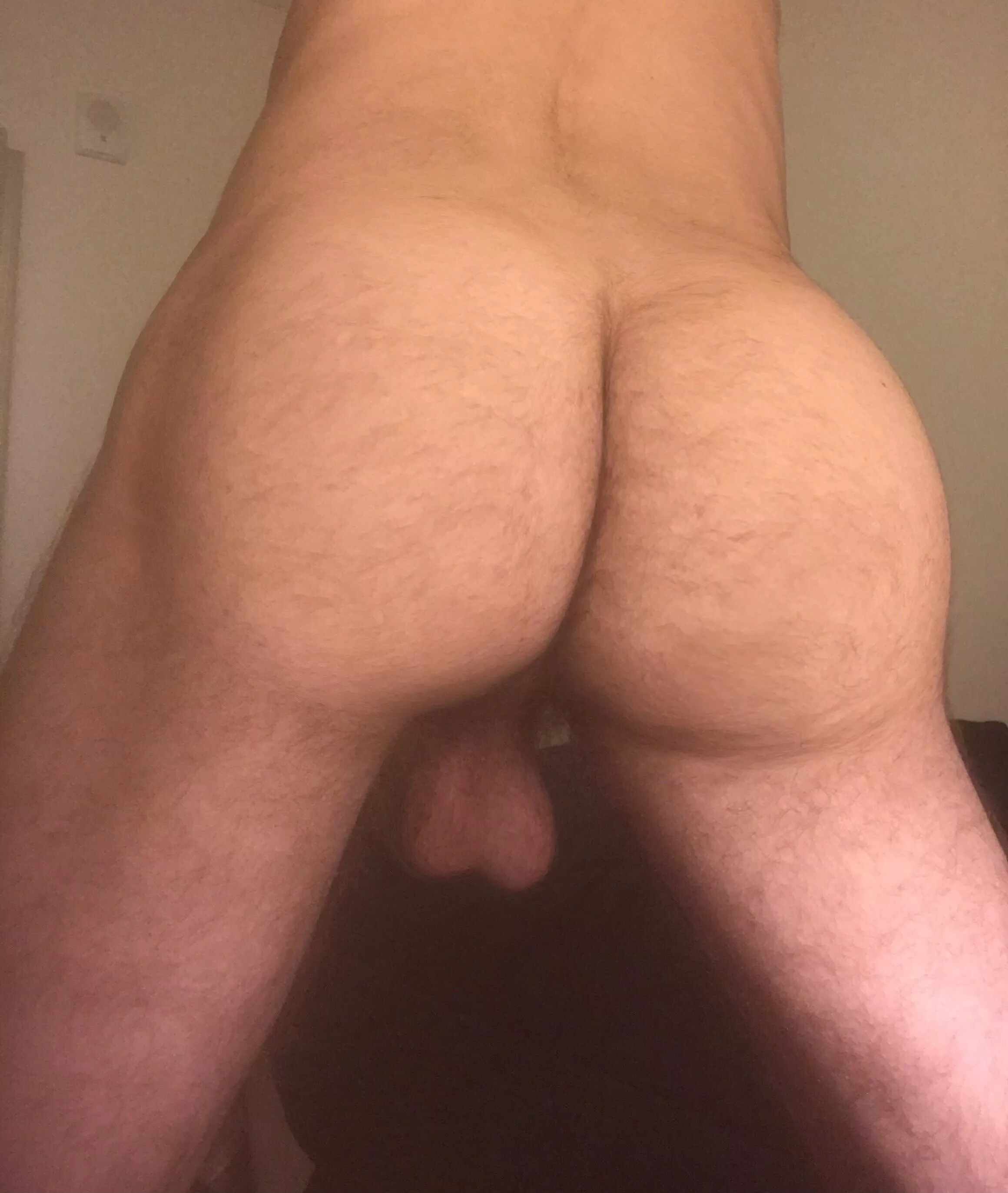 Anyone like a thicc muscular ass? posted by stargaysing1