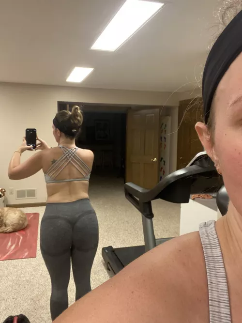 Anyone like my mom work out butt? by Casualcouple69