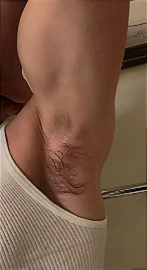 Anyone like sweaty teen boy pits? by TheAustralianEmuWar