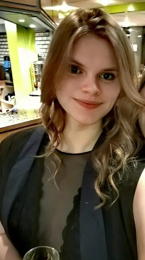 Anyone recognise this Yorkshire girl? PM me posted by fightingaspirit
