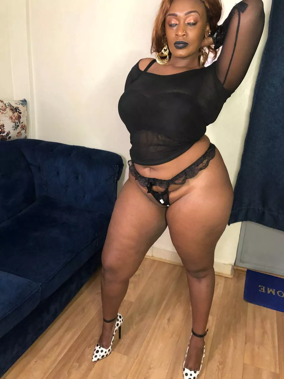 Anyone still like older women? (41yo mom) posted by Rozie_99