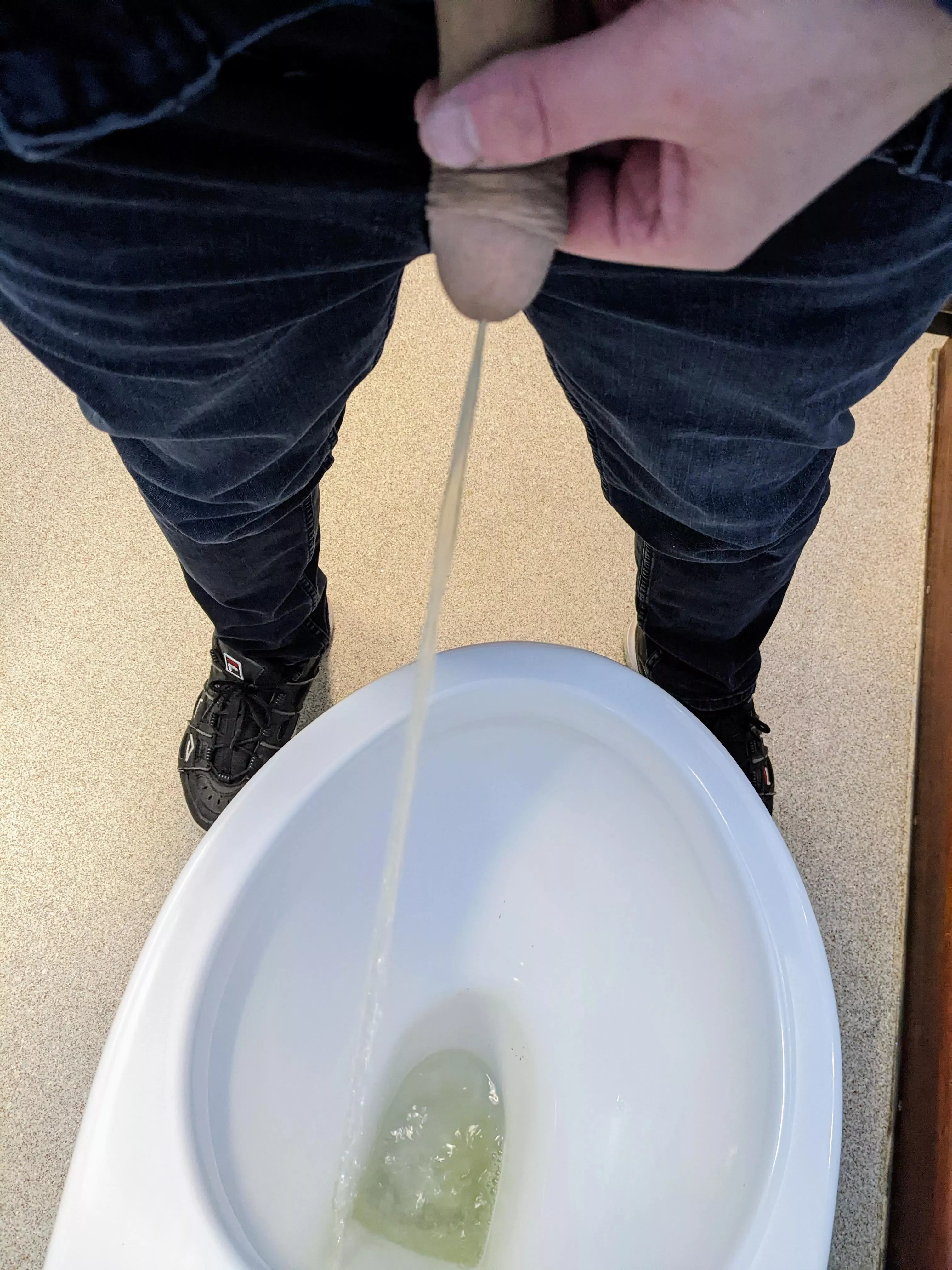 Anyone thirsty? 💦 posted by gb888uk