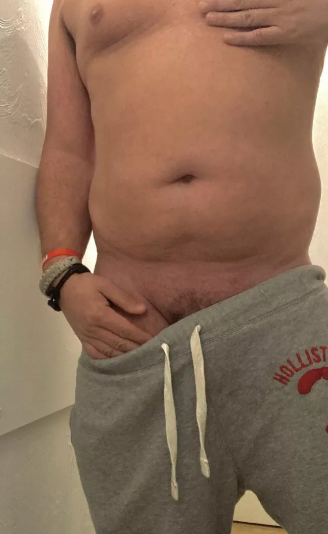 Anyone to help me with this pants? by Ok_Journalist_2671