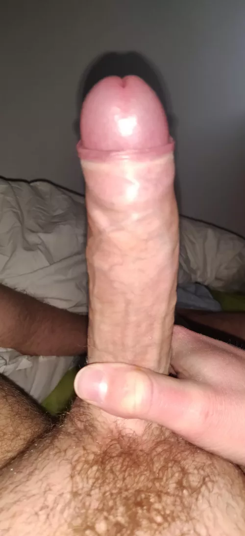 anyone to help me with this uncomfortable case of morning wood ;) by alphyduc