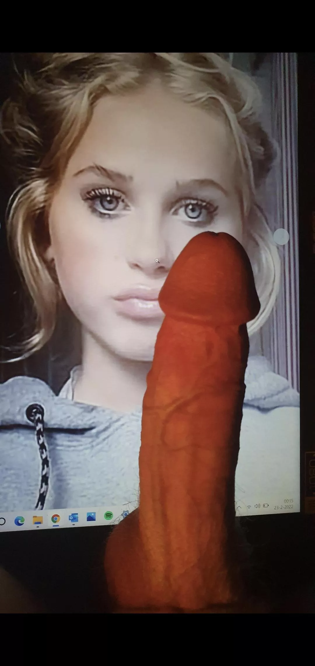 Anyone trib4trib? pls hmu posted by barrsbas