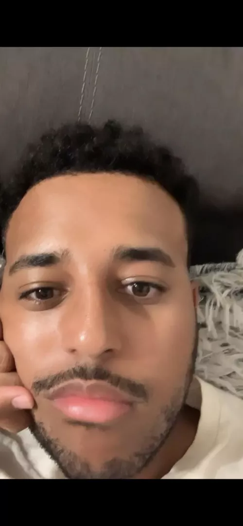 Anyone up for a chat? by ChoiceFuture12