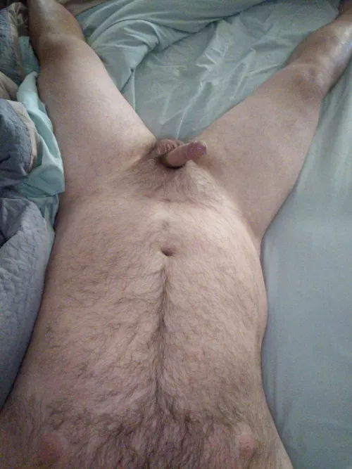 anyone wanna crawl in bed with me 😉 by sasquatch19901