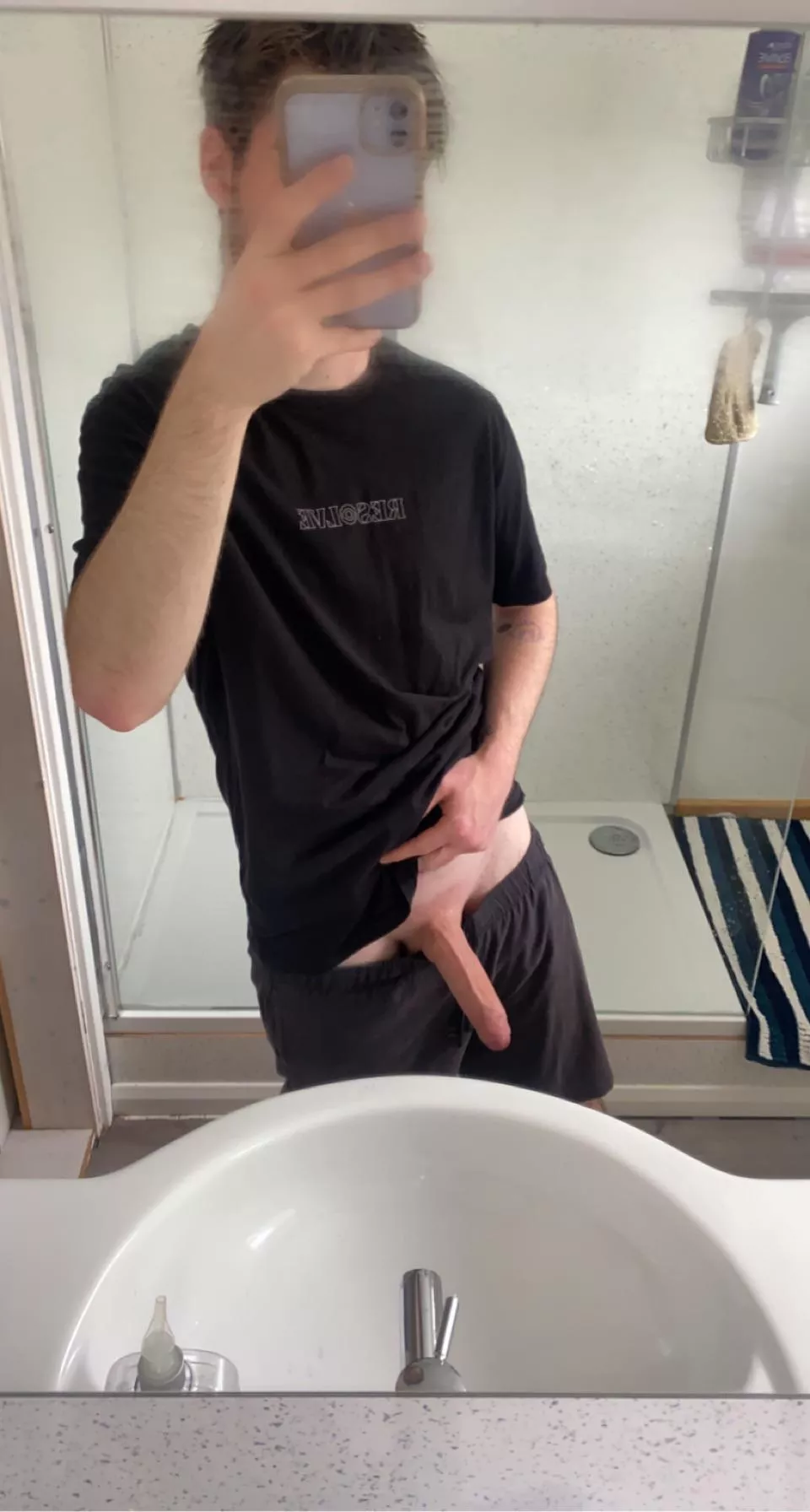 Anyone wanna cum together? posted by Separate_Somewhere35