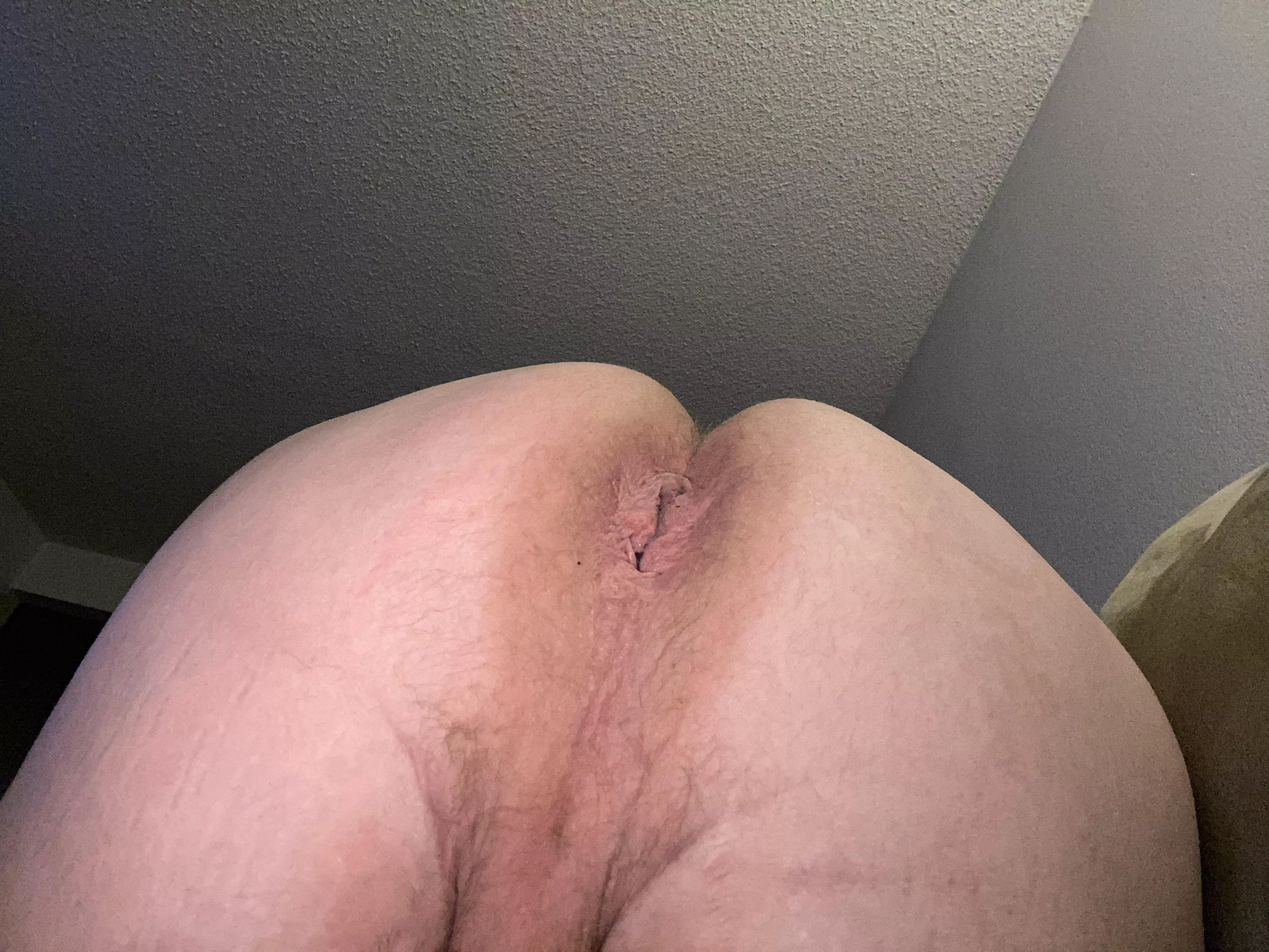 Anyone wanna fill me up? posted by Twunt0688