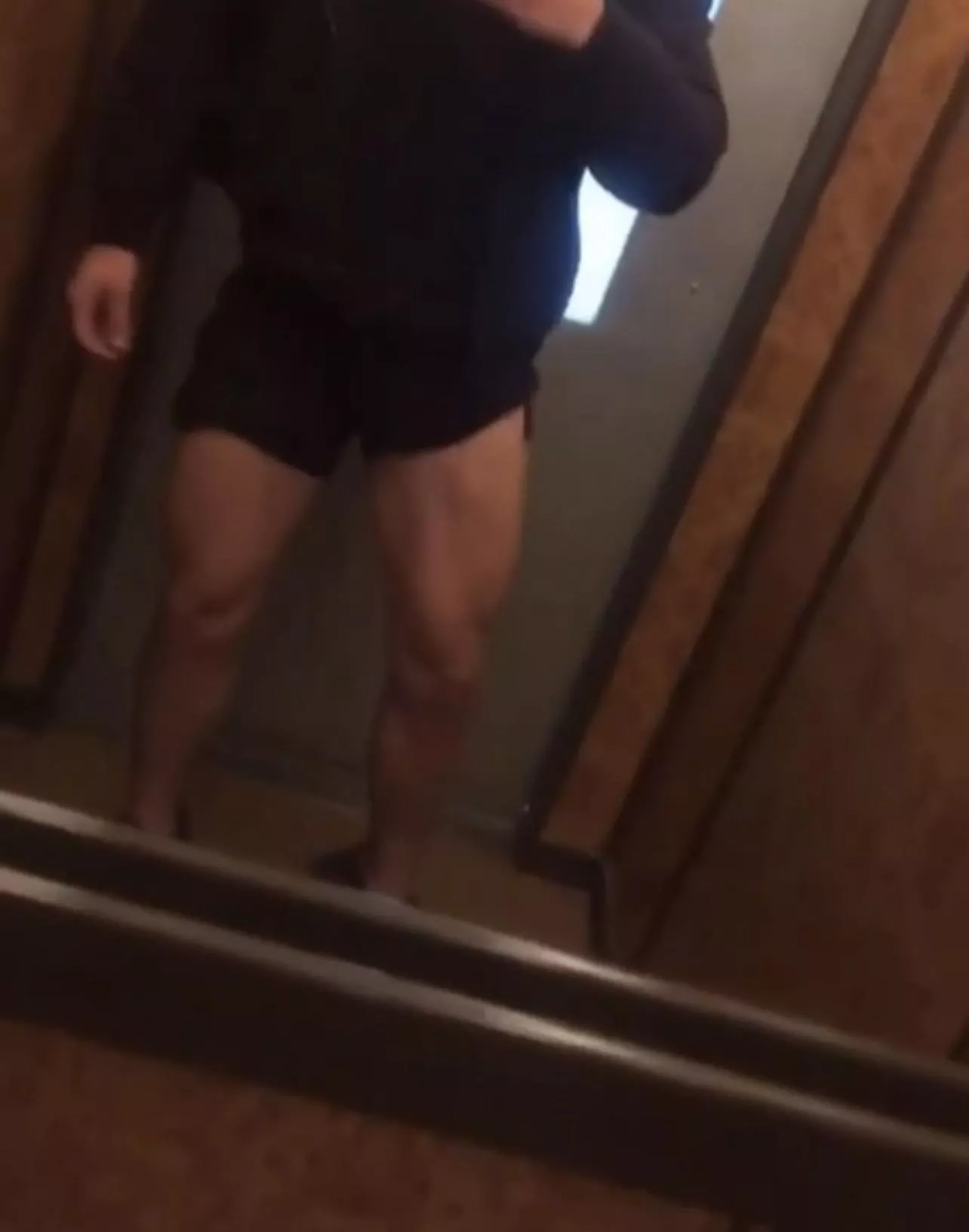 Anyone wanna get wild in the elevator? 😈😋 posted by baddiewithnodaddy96