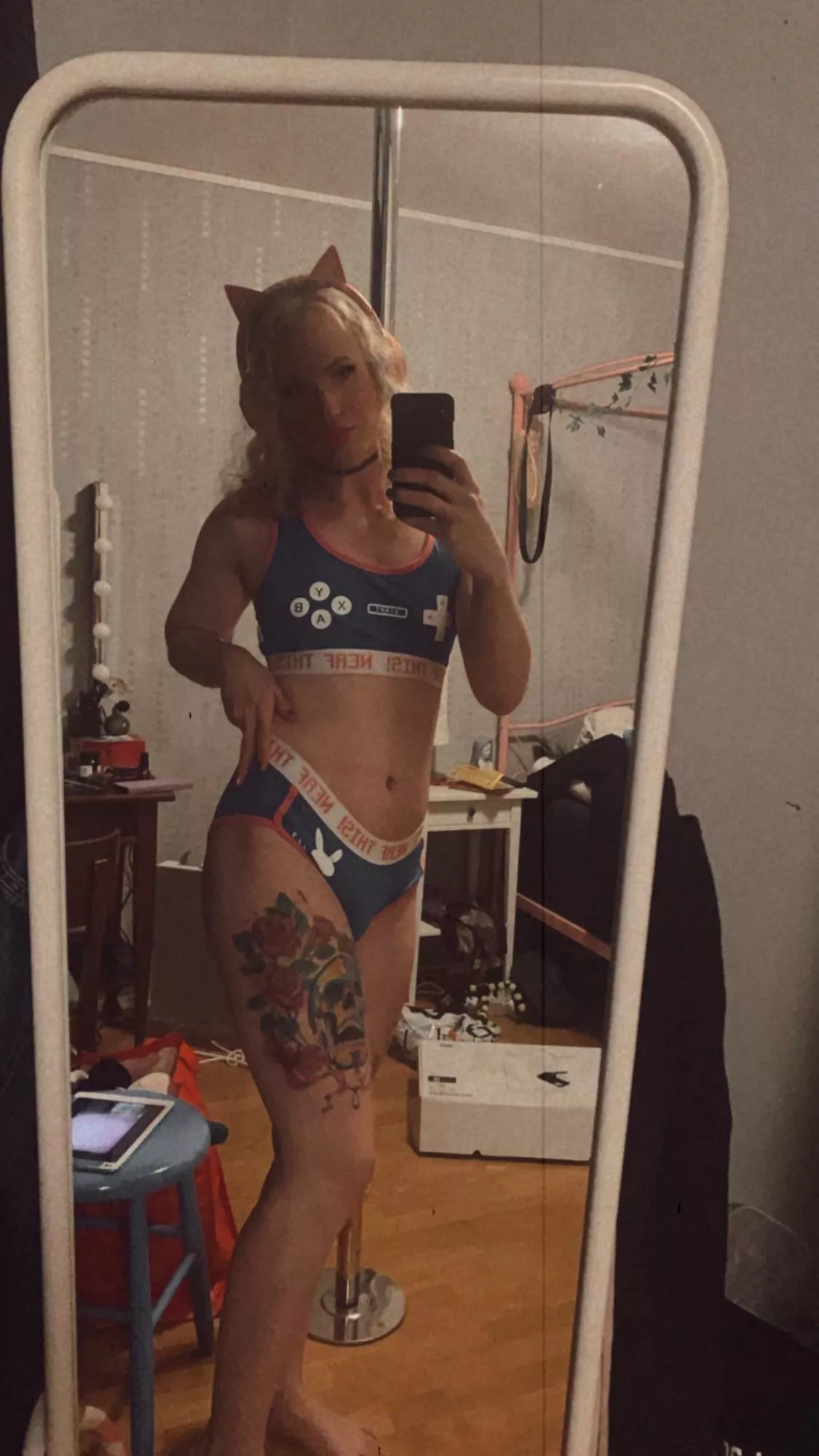 Anyone wanna play a game with me? posted by smile4twomiles