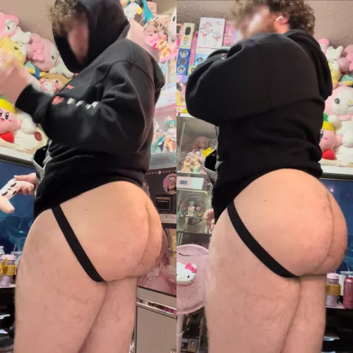 anyone wanna play ps5? 🤔 by kawaiitempter