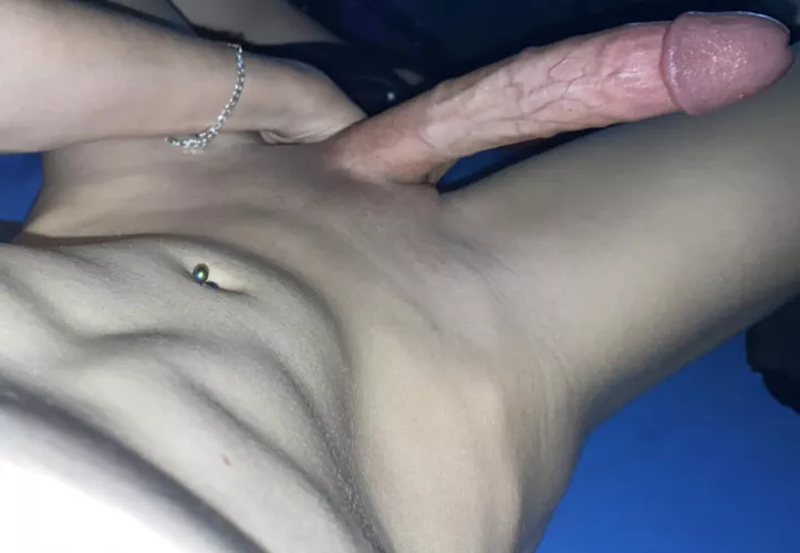 Anyone wanna play with me ?😏 by BrotherLevel4994