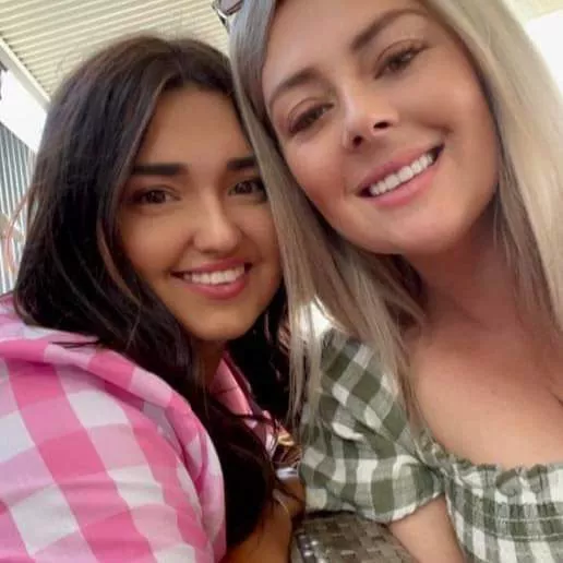 anyone wanna tribute me and my friend 🥰 posted by Dry_Version_5932