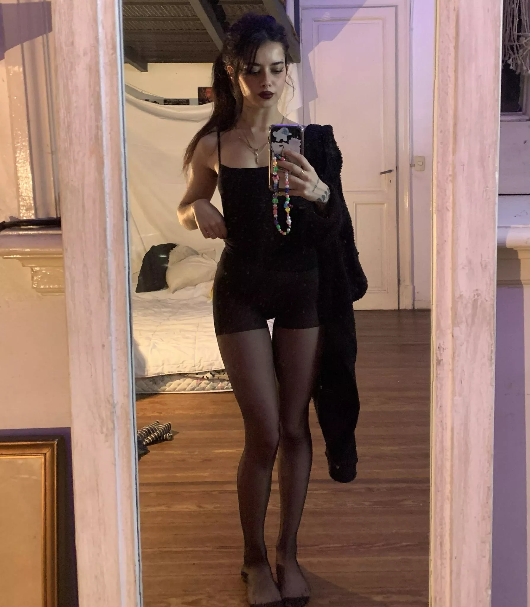 anyone want a smol tiddy emo gf? posted by dalyta