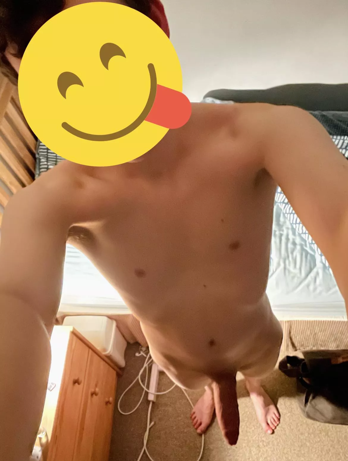 Anyone want to dickstract me from work today? ☺️ posted by ATwinkCalledDan