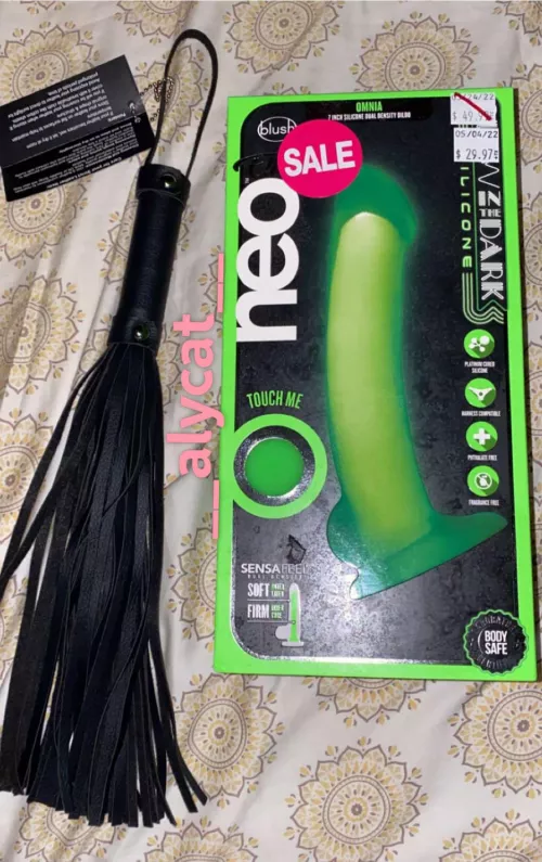 Anyone want to play? (F23masochist)🔥 by __alycat__