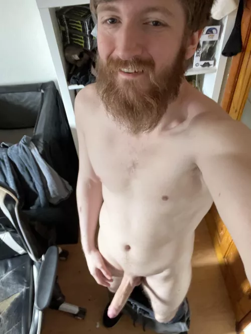 Anyone want to play? by Smollerpakage