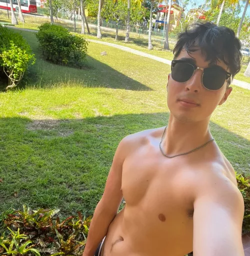 Anyone who loves RPGs? I'm on a lazy day and I'd like to talk with someone 👾 by gaymer_poggers