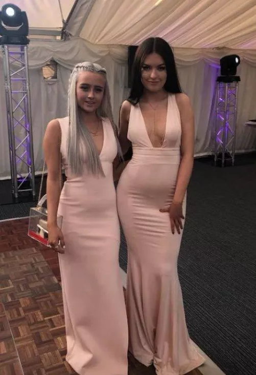 anyone willing to tribute these hotties? by wanker436