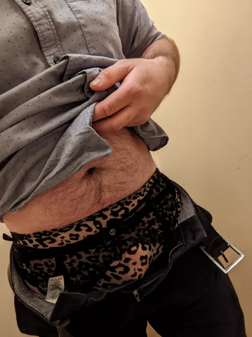 Apologies for the suspender belt but something has to keep my stockings up in work 😊 by Irishtart1