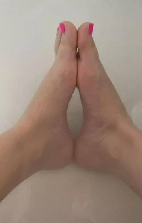 Arches made to grip a hard cock by HerPrettyFeet420