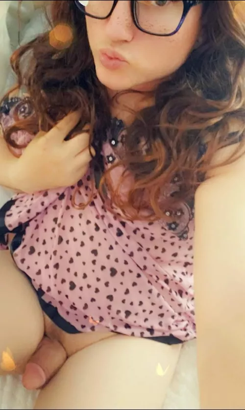 Are my lips meant for cock? 😘 Would you use them? 🤤👉👈 by SecretSissyNikkiXXX