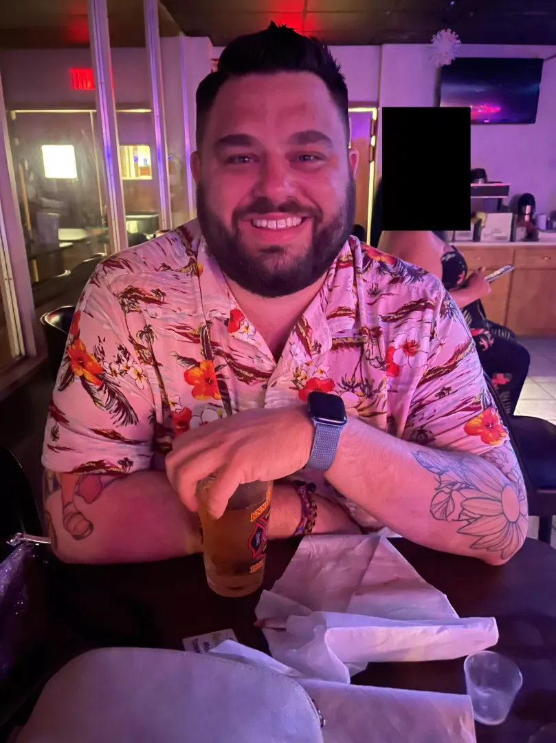 Are non sexy face pics appreciate here? by Nudist_From_PA
