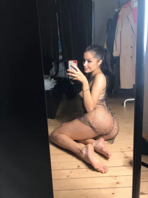 Are small butts appreciated as well? by ashleysday