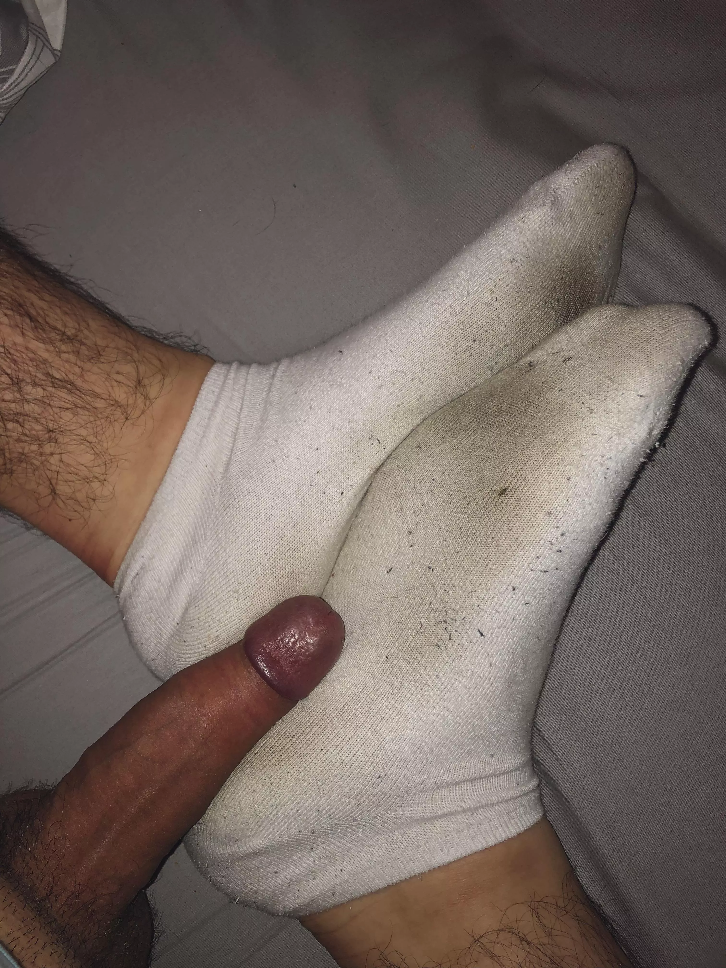 🧦 are so smelly I guess I'll come 🥵🔥 will you help me to lick it up? posted by SneCakes7147